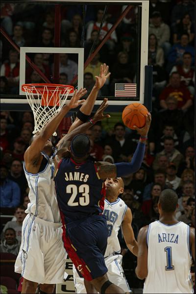 Cavaliers VS Orlando : 86 - 83 ( 15 - 11 )