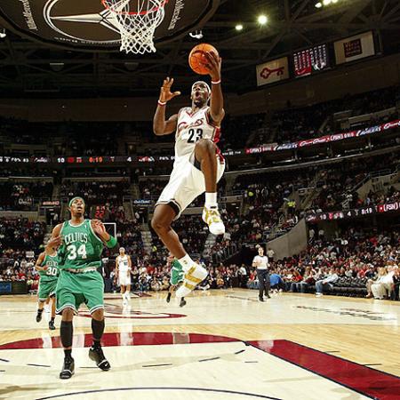 Cleveland VS Boston : 93 - 109