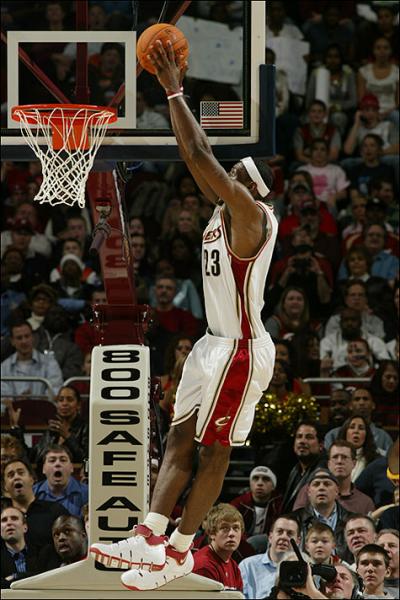 Cleveland VS Indiana : 107 - 75 ( 12 - 7 )